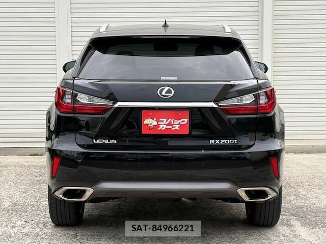 Lexus RX 2016-06 8329549-8