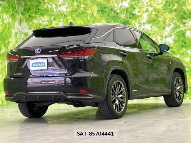 Lexus RX 2019-09 8330470-2