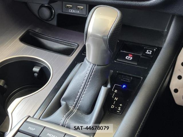 Lexus RX 2021-02 8330632-17