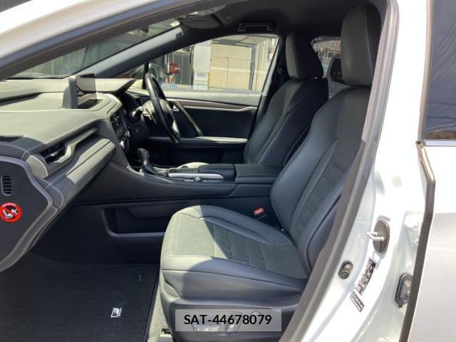 Lexus RX 2021-02 8330632-6