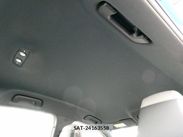 Audi S4 2024-04 8328692-12