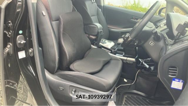 Toyota SAI 2013-12 8329266-5