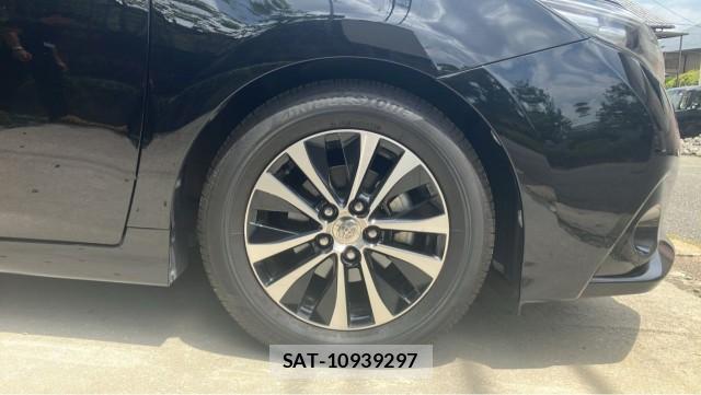 Toyota SAI 2013-12 8329266-8