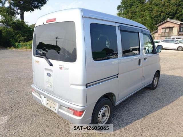 Subaru SAMBAR 2018-07 8328281-2