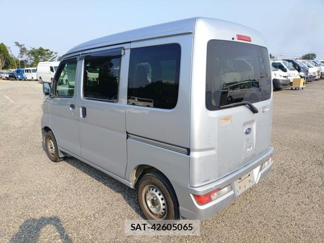 Subaru SAMBAR 2018-07 8328281-3