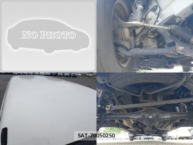 Subaru SAMBAR 2015-07 8328284-6