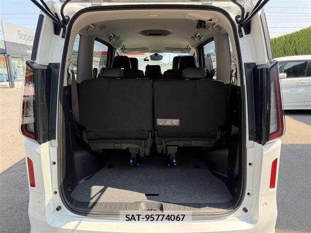 Nissan SERENA 2025-03 8327883-10