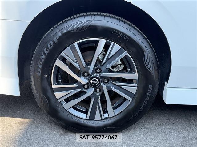 Nissan SERENA 2025-03 8327883-14