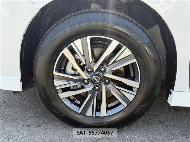 Nissan SERENA 2025-03 8327883-16