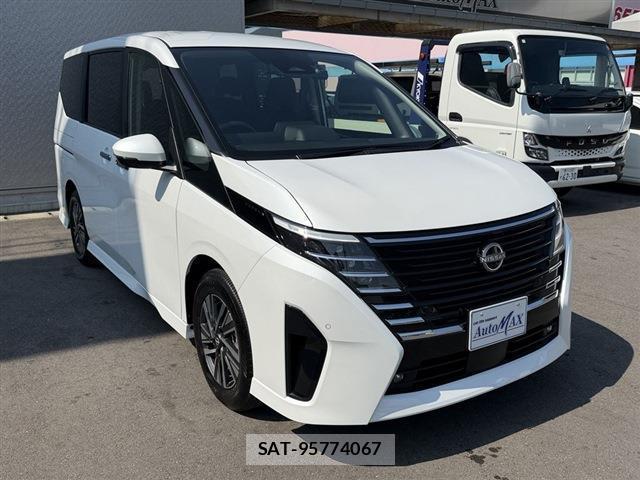 Nissan SERENA 2025-03 8327883-5