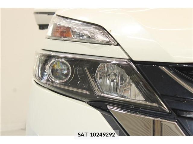 Nissan SERENA 2016-10 8327932-17