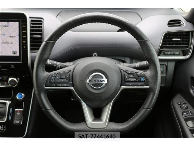 Nissan SERENA 2021-12 8328419-18