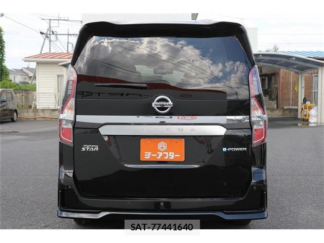Nissan SERENA 2021-12 8328419-9