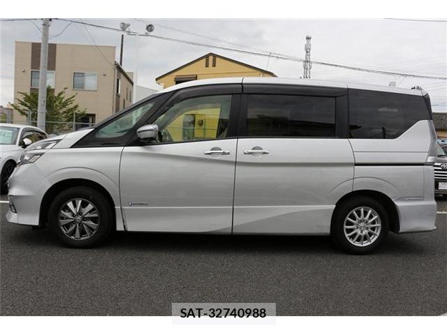 Nissan SERENA 2019-06 8328421-10