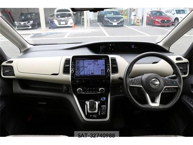 Nissan SERENA 2019-06 8328421-16