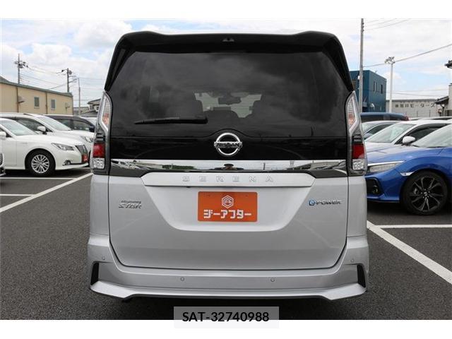 Nissan SERENA 2019-06 8328421-9