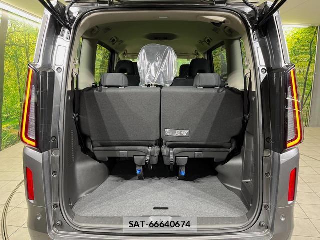 Nissan SERENA 2026-07 8328526-11