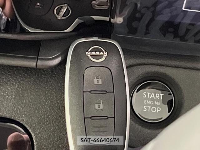 Nissan SERENA 2026-07 8328526-7