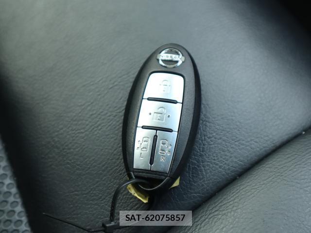 Nissan SERENA 2016-06 8328565-11