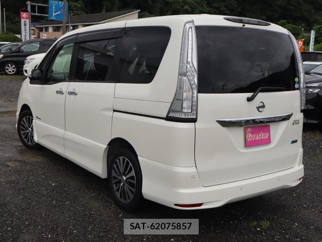 Nissan SERENA 2016-06 8328565-3