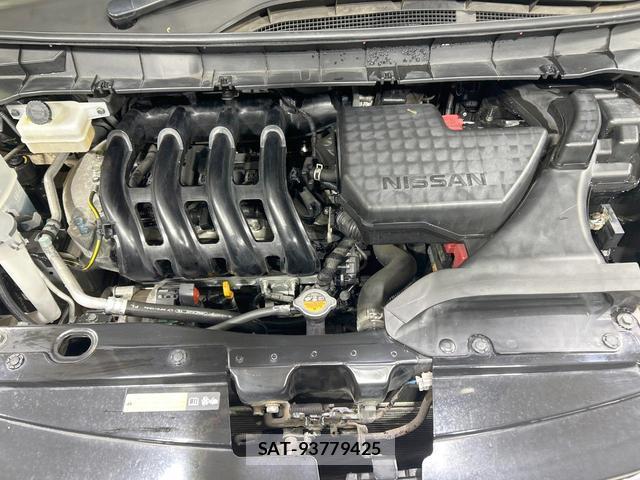 Nissan SERENA 2017-01 8329036-17