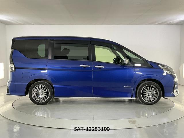 Nissan SERENA 2021-05 8329208-7