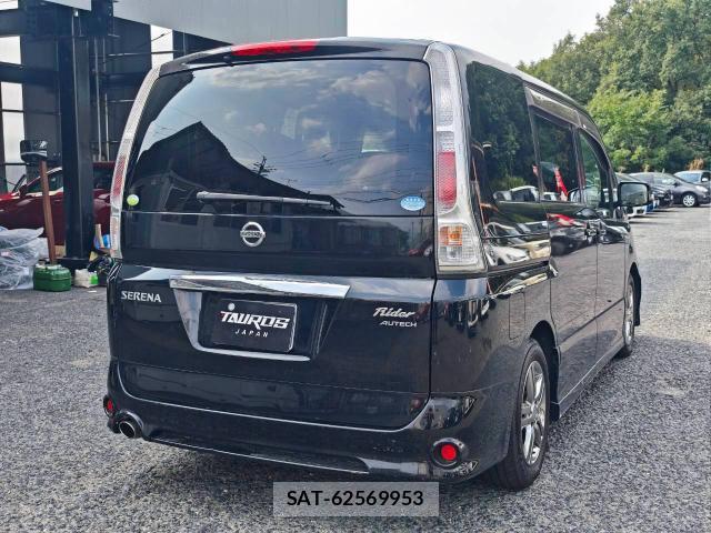 Nissan SERENA 2009-11 8329353-1