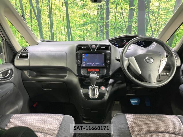 Nissan SERENA 2014-11 8329360-1