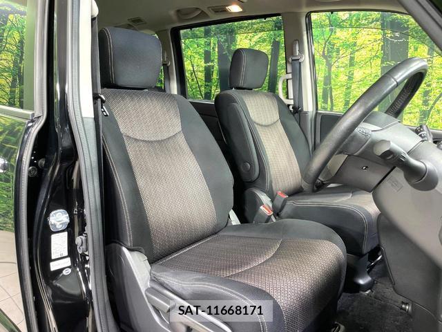 Nissan SERENA 2014-11 8329360-7