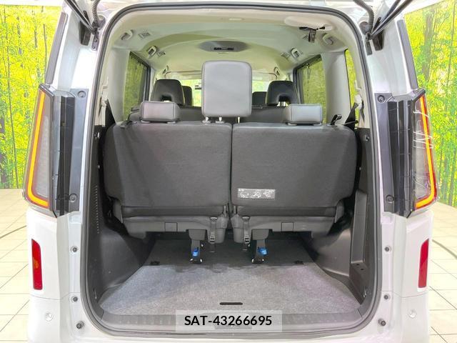 Nissan SERENA 2025-03 8329472-10
