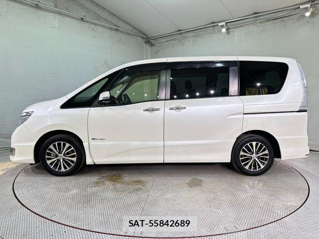 Nissan SERENA 2016-01 8329566-18