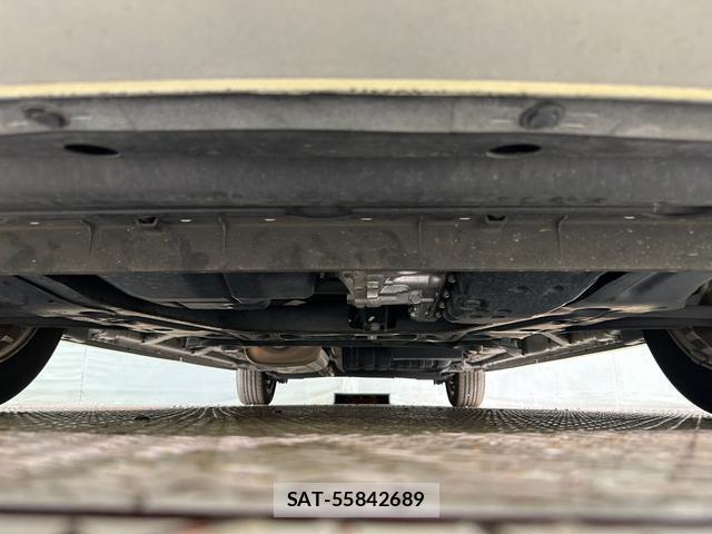 Nissan SERENA 2016-01 8329566-19