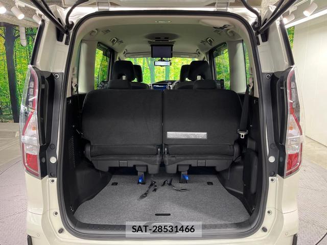 Nissan SERENA 2022-01 8330289-10