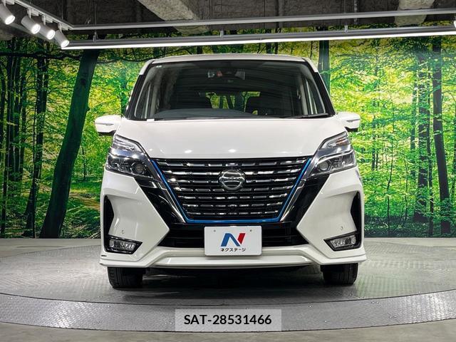Nissan SERENA 2022-01 8330289-14