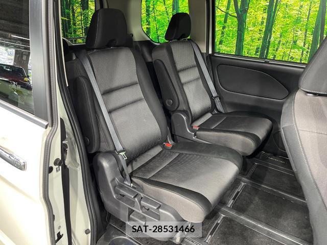 Nissan SERENA 2022-01 8330289-8