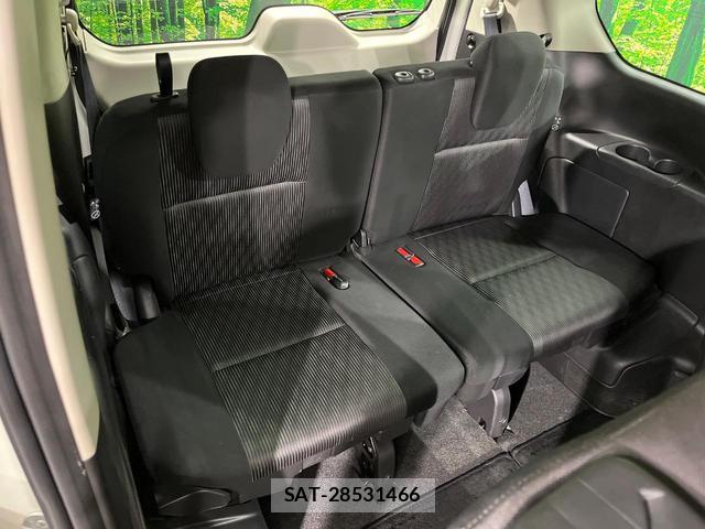 Nissan SERENA 2022-01 8330289-9