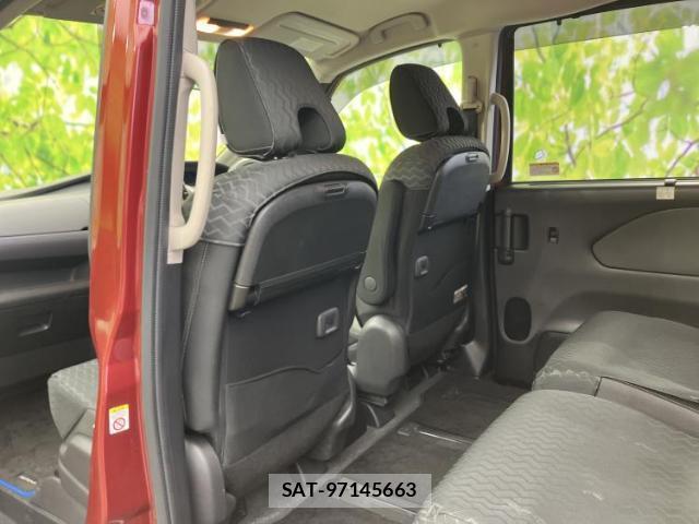Nissan SERENA 2022-09 8330446-7