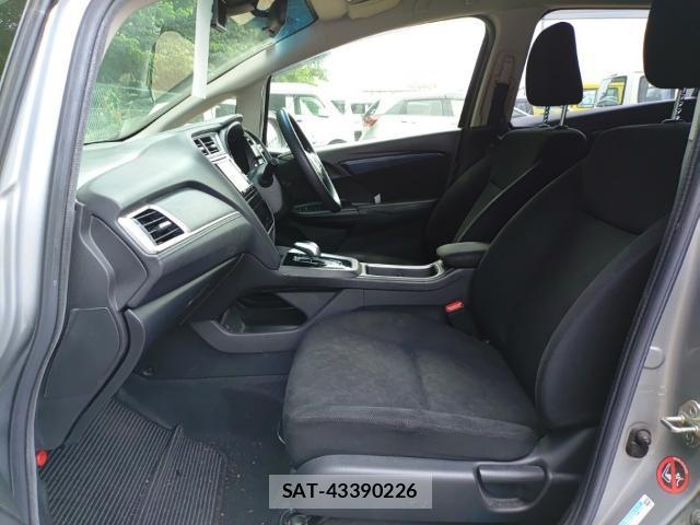 Honda SHUTTLE 2018-06 8328203-15