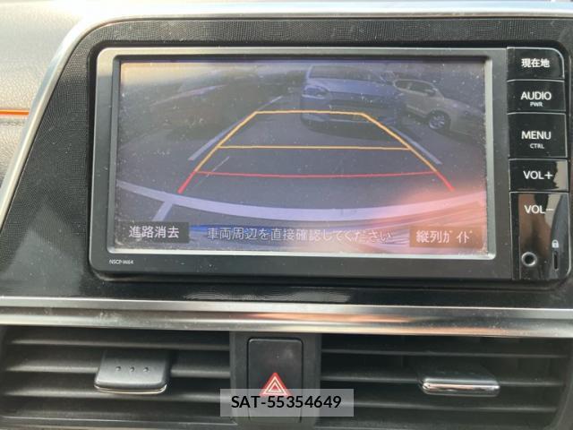 Toyota SIENTA 2015-12 8328100-11