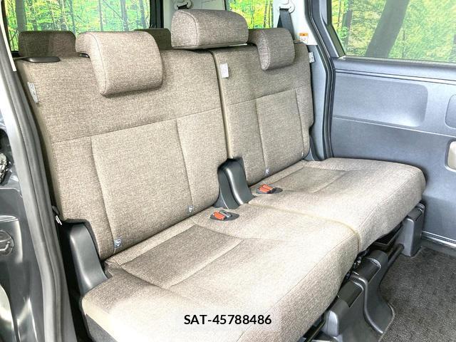Toyota SIENTA 2023-08 8328108-7