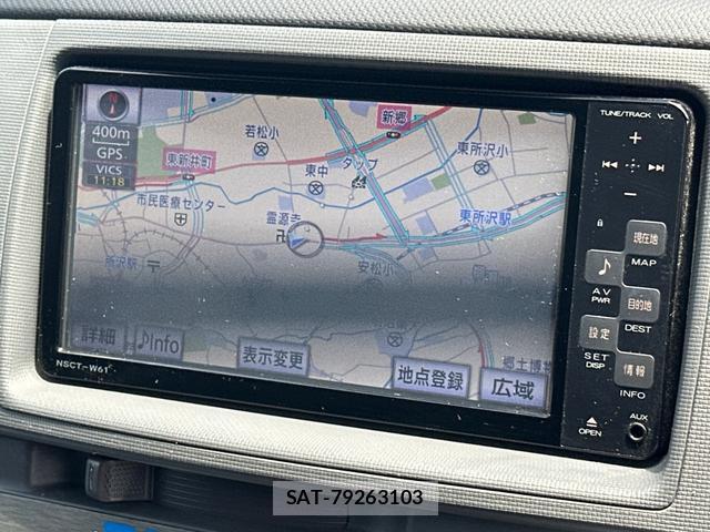 Toyota SIENTA 2011-12 8328152-2