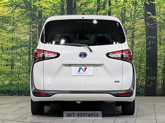 Toyota SIENTA 2018-12 8328536-16