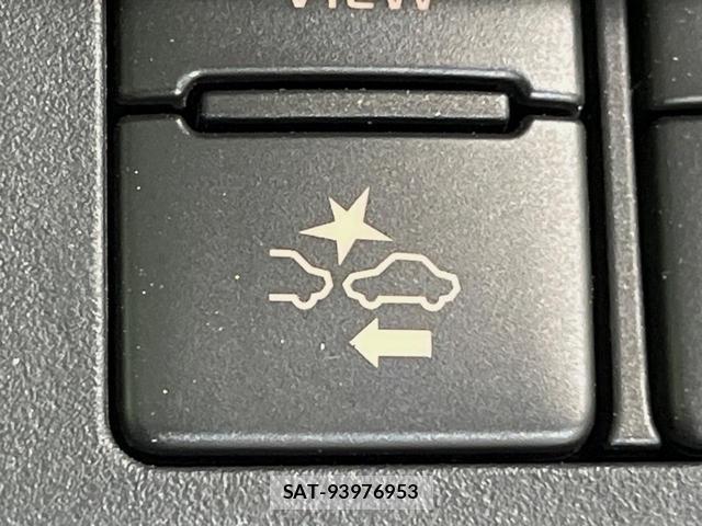 Toyota SIENTA 2018-12 8328536-4
