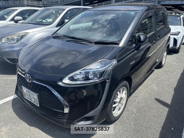 Toyota SIENTA 2019-02 8328557-0