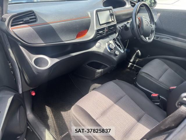 Toyota SIENTA 2019-02 8328557-2