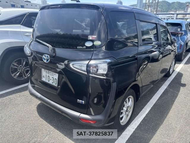 Toyota SIENTA 2019-02 8328557-4