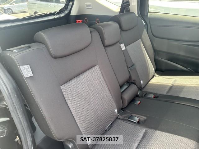Toyota SIENTA 2019-02 8328557-5