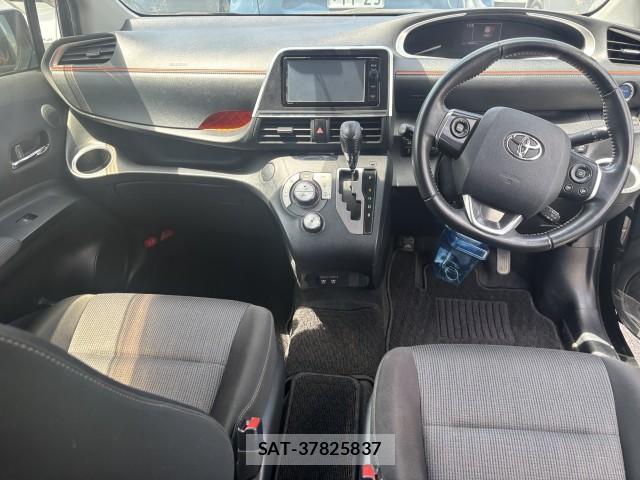 Toyota SIENTA 2019-02 8328557-7