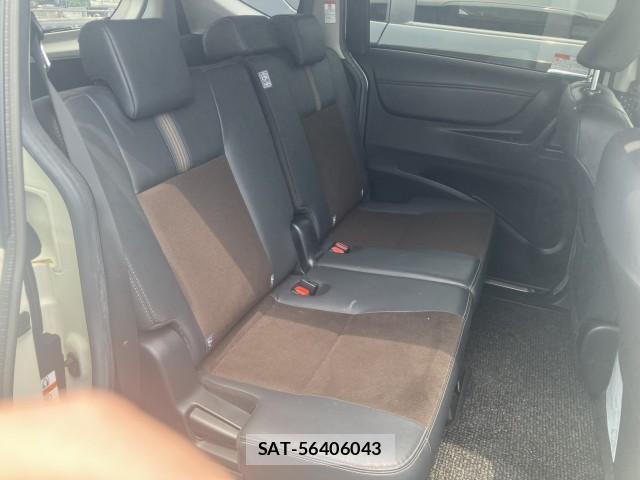 Toyota SIENTA 2020-05 8328561-6