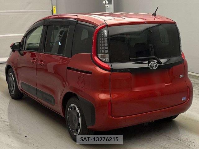 Toyota SIENTA 2023-07 8328820-14